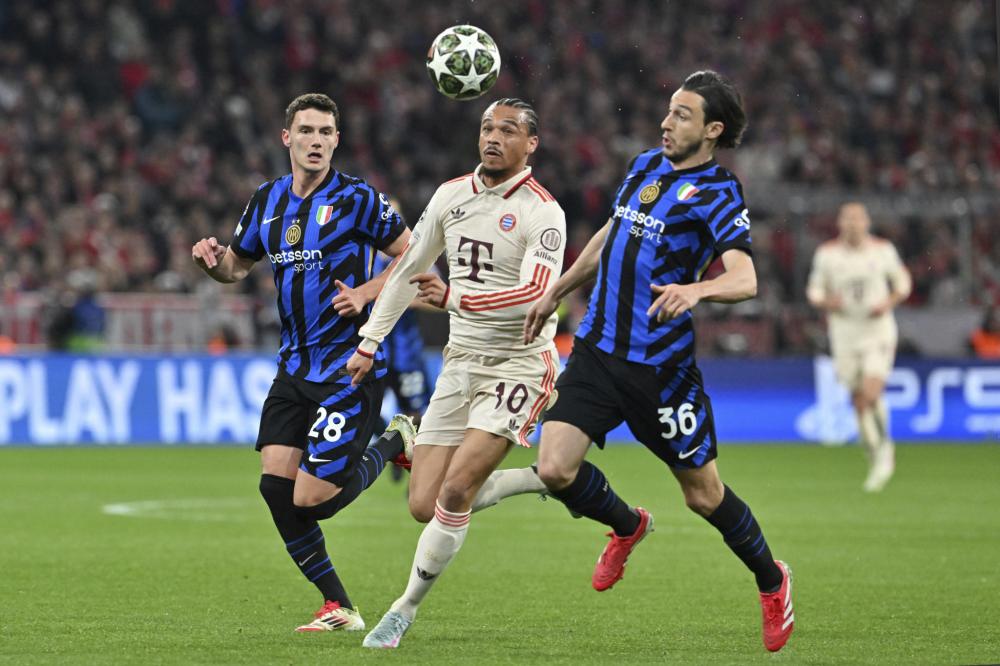 一些足球专 一些足球专